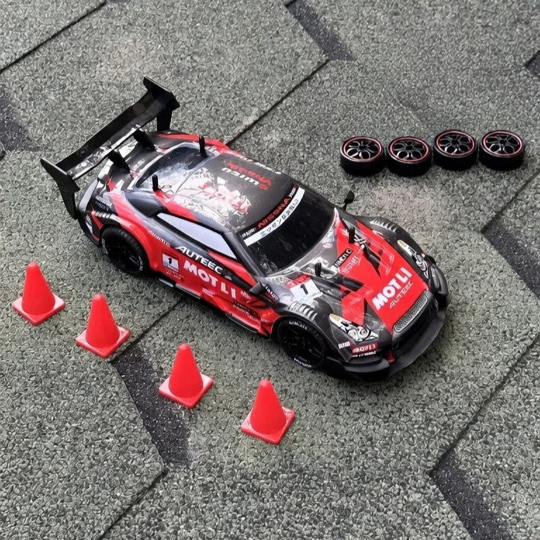 High-Speed 1:16 GTR Remote Control Drift Car