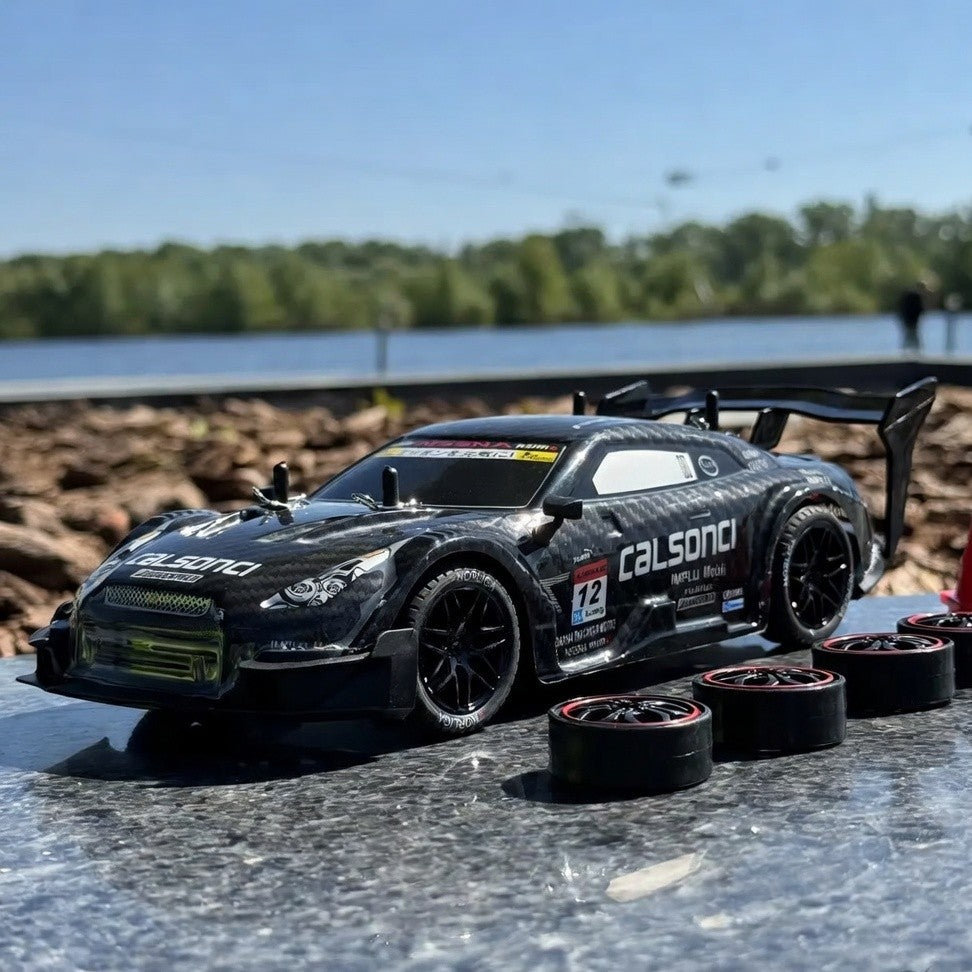 High-Speed 1:16 GTR Remote Control Drift Car